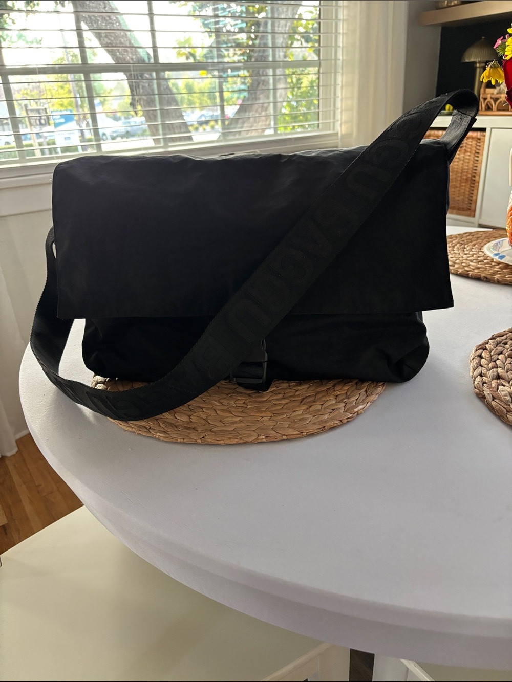 BAGGU Messenger Bag